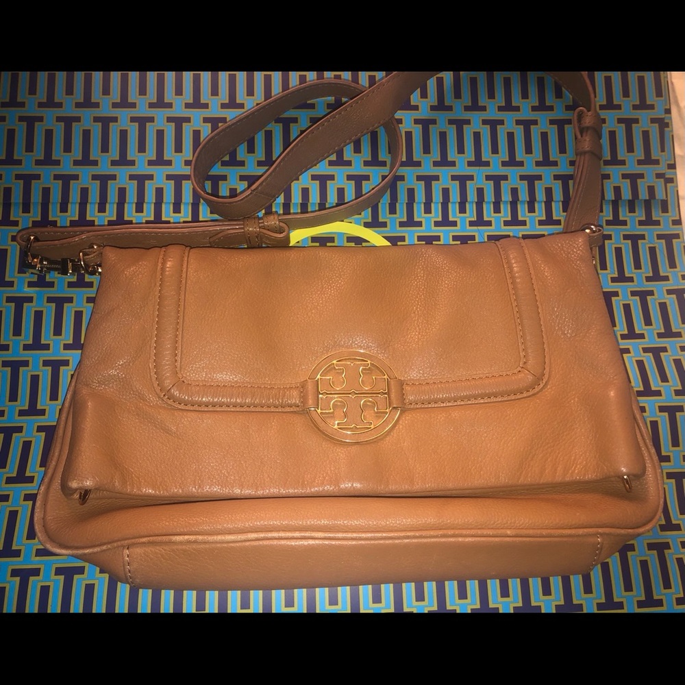 Tory Burch Amanda Crossbody Purse